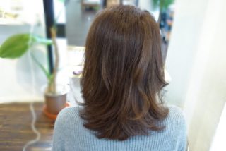 ハナヘナは白髪を染めながら一石二鳥も三鳥にもなるカラー